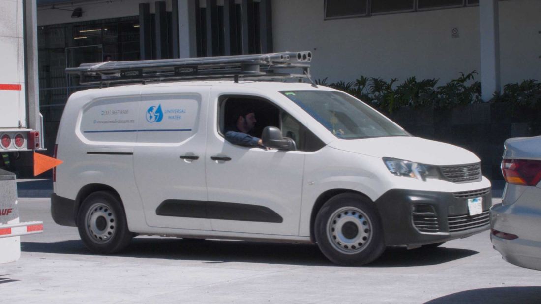 Vehículo de servicio de Universal Water