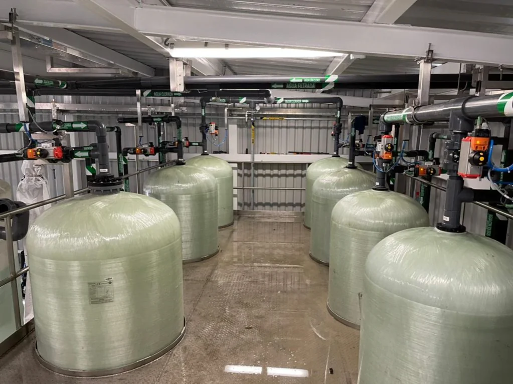 Torres y calderas, proyecto de Universal Water